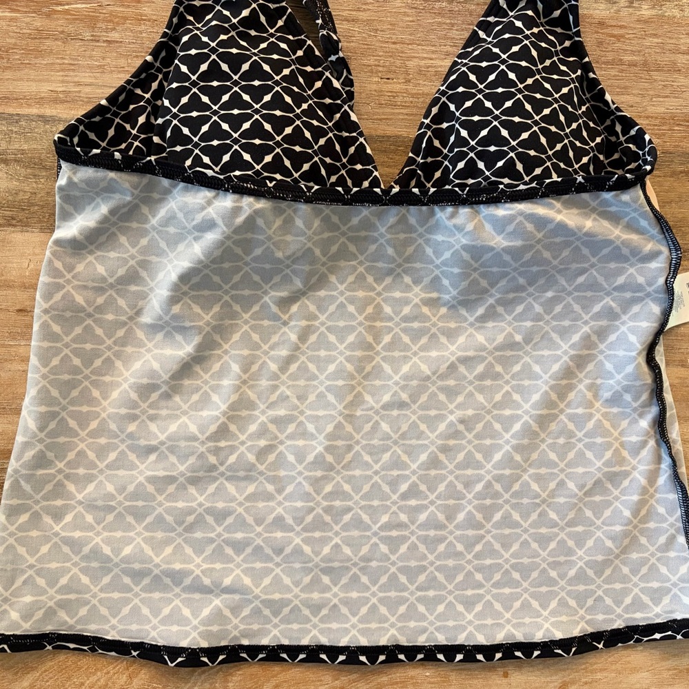 Lands' End Tankini Black and White Geometric Halter Top Skirted Swim Set, Sz 10 - Picture 13 of 15
